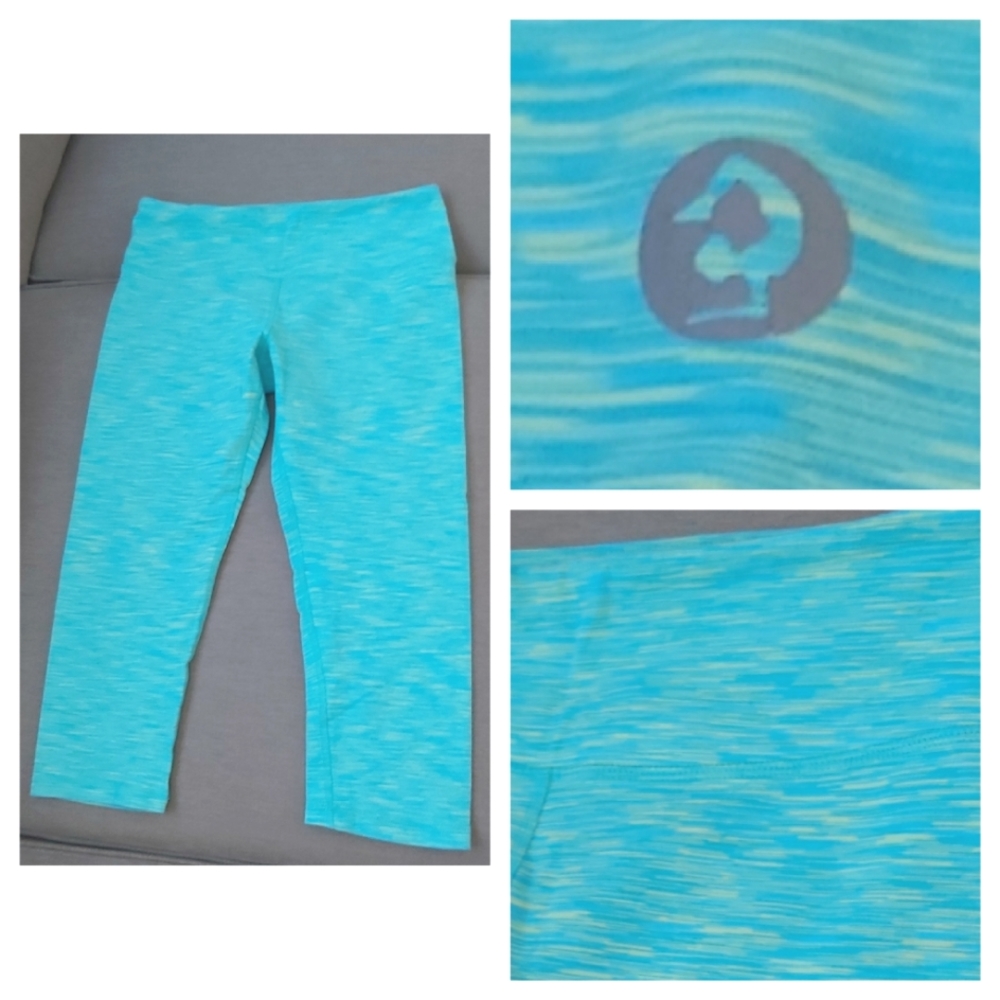 NWOT Scorpio Sol yoga capri crop leggings blue green yellow